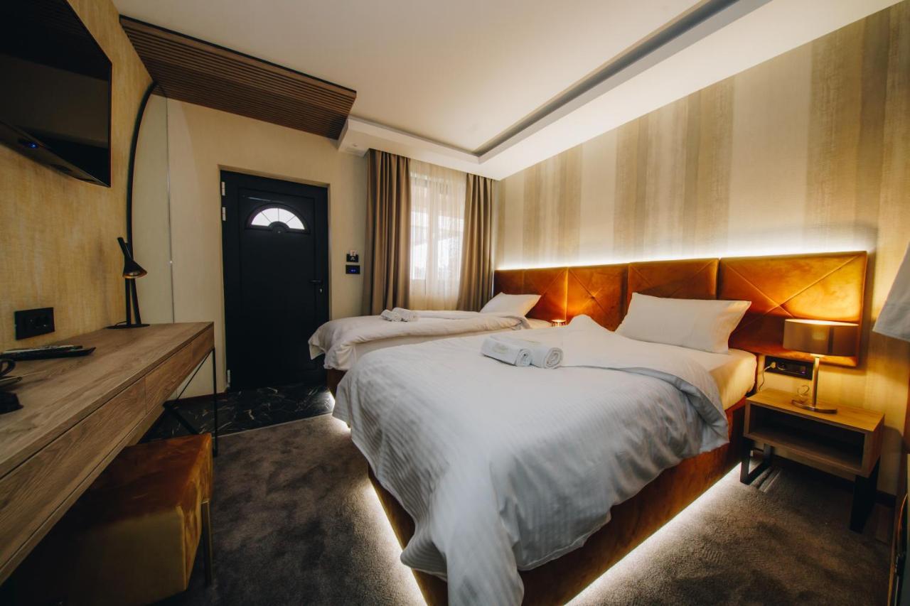 Boutique Luxury Apartments Κραγκούγιεβατς Εξωτερικό φωτογραφία