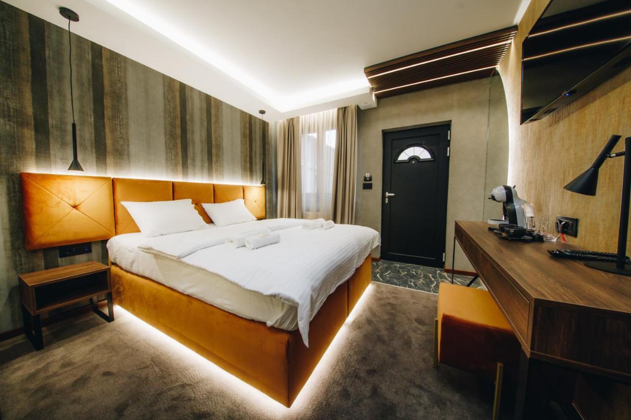 Boutique Luxury Apartments Κραγκούγιεβατς Εξωτερικό φωτογραφία